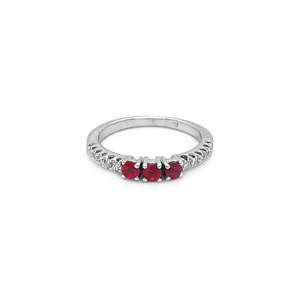 Goldring mit Rubinen und Diamanten