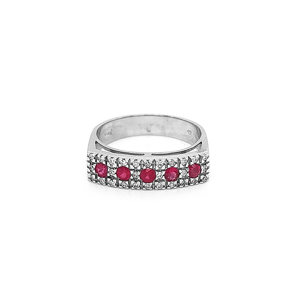 Goldring mit Rubinen und Diamanten