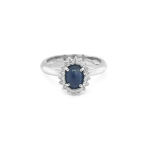 Goldring mit Saphir und Diamanten