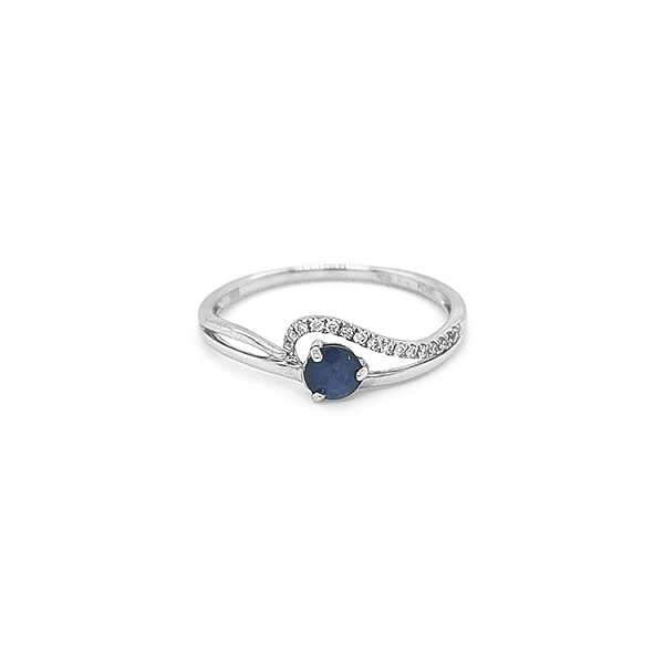 Goldring mit Saphir und Diamanten