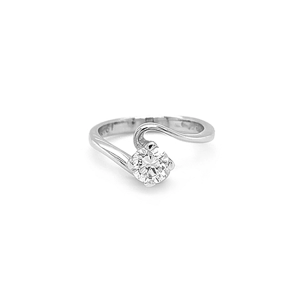 Gold Verlobungsring mit Diamant