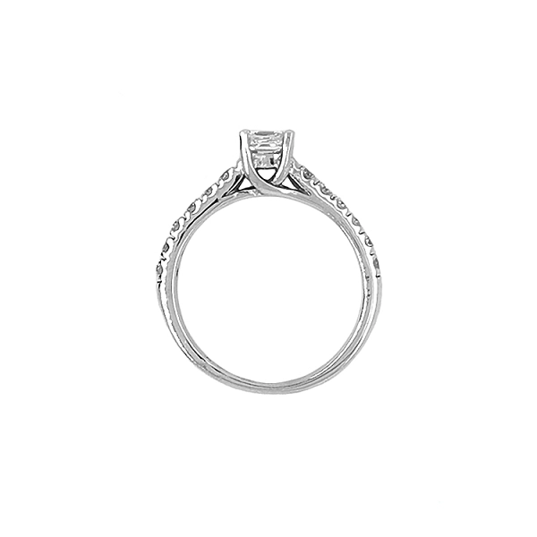 Verlobungsring aus Gold mit Diamanten