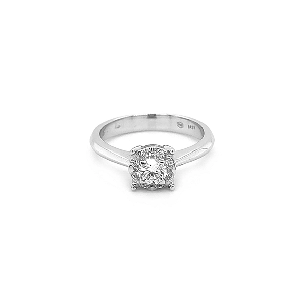 Verlobungsring aus Gold mit Diamanten