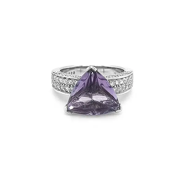 Goldring mit Amethyst und Diamanten
