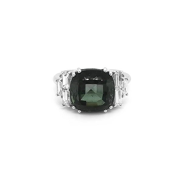 Goldring mit grünem Turmalin