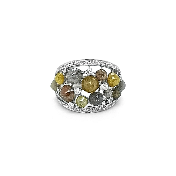 Goldring mit farbigen Diamanten