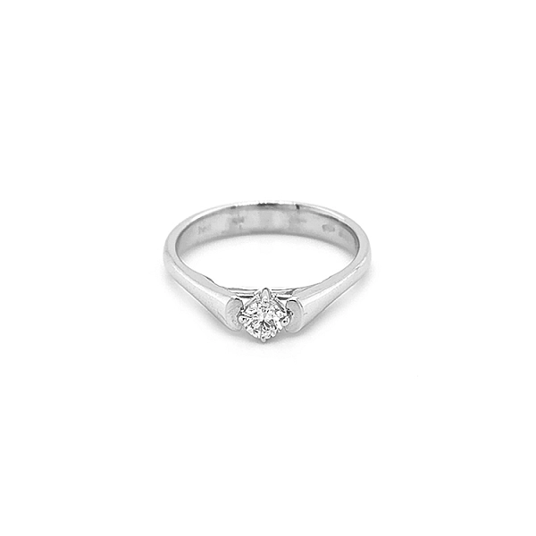 Gold Verlobungsring mit Diamant
