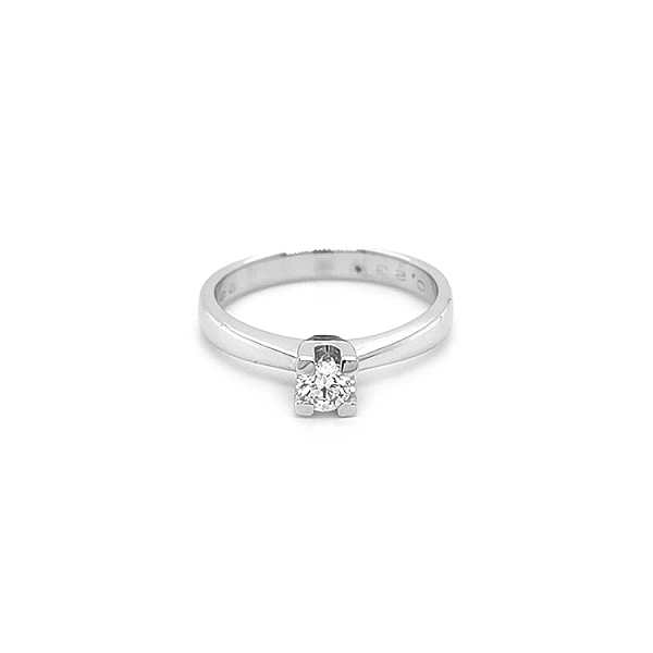 Gold Verlobungsring mit Diamant