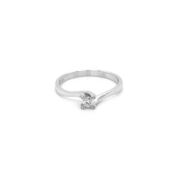 Verlobungsring aus Gold mit Diamanten