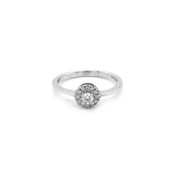 Verlobungsring aus Gold mit Diamanten