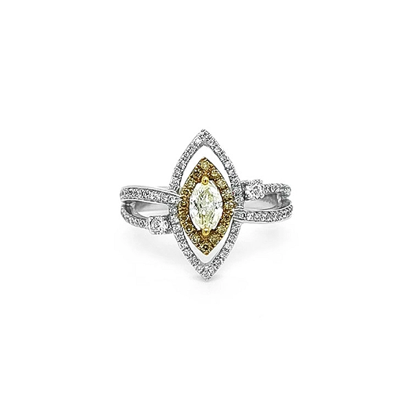 Goldring mit Diamanten