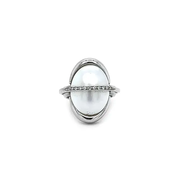 Goldring mit Perle und Diamanten