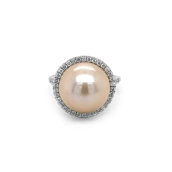 Goldring mit Naturperle und Diamanten