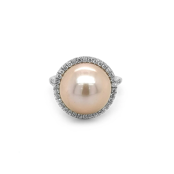 Goldring mit Naturperle und Diamanten