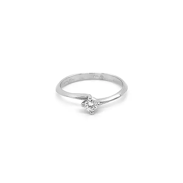 Gold Verlobungsring mit Diamant