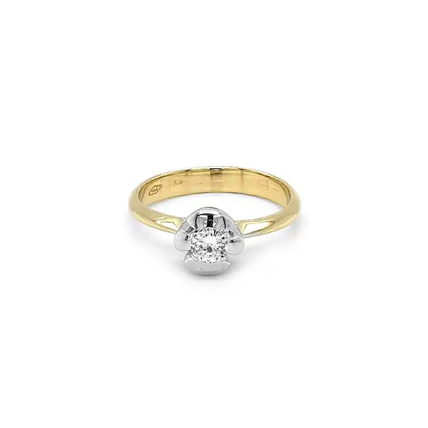 Gold Verlobungsring mit Diamant