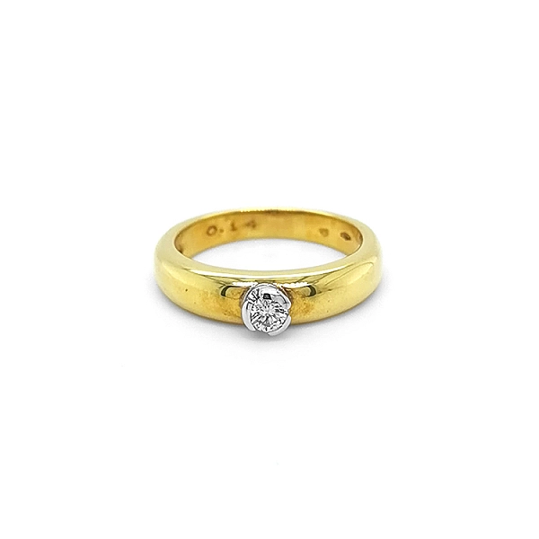 Gold Verlobungsring mit Diamant