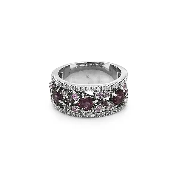 Goldring mit Amethysten und Diamanten