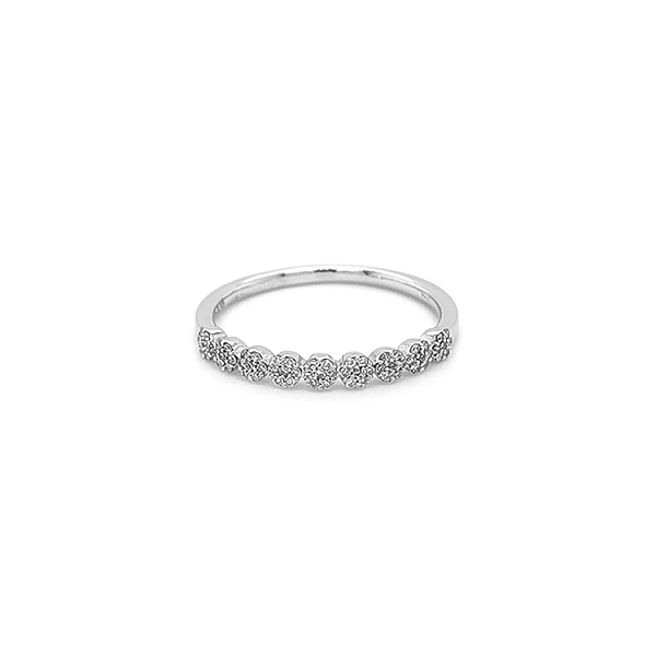 Goldring mit Diamanten