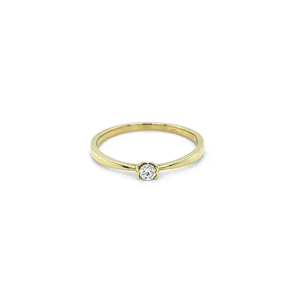 Gold Verlobungsring mit Diamant