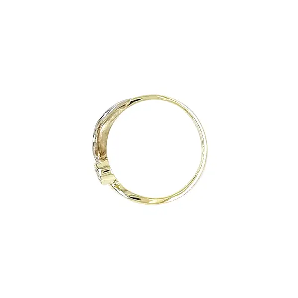 Goldring mit Diamant
