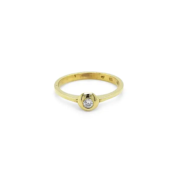 Gold Verlobungsring mit Diamant