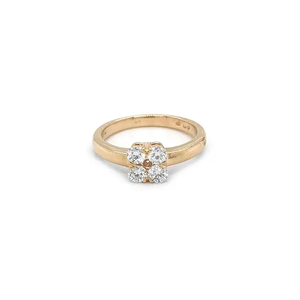 Goldring mit Diamanten