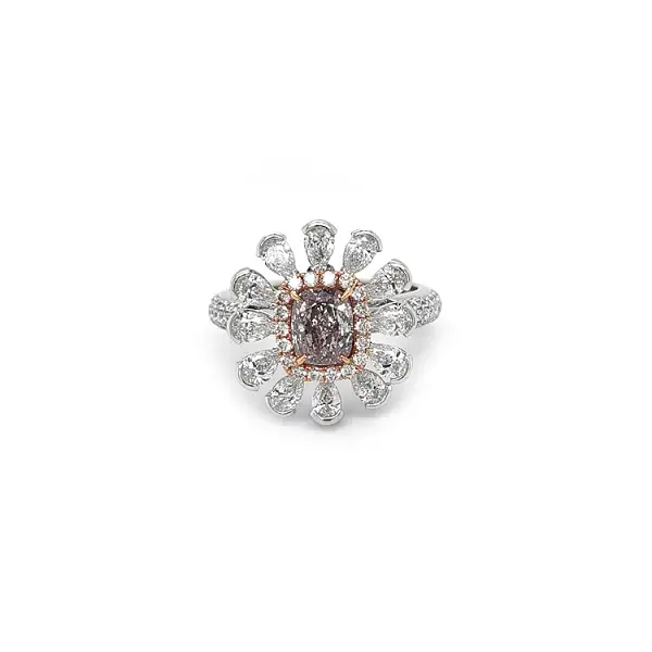 Goldring mit rosafarbenem Fancy-Diamanten