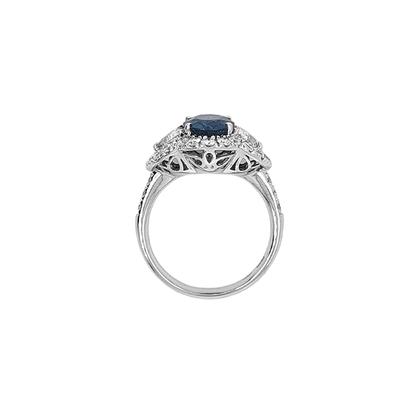 Goldring mit Saphir und Diamanten