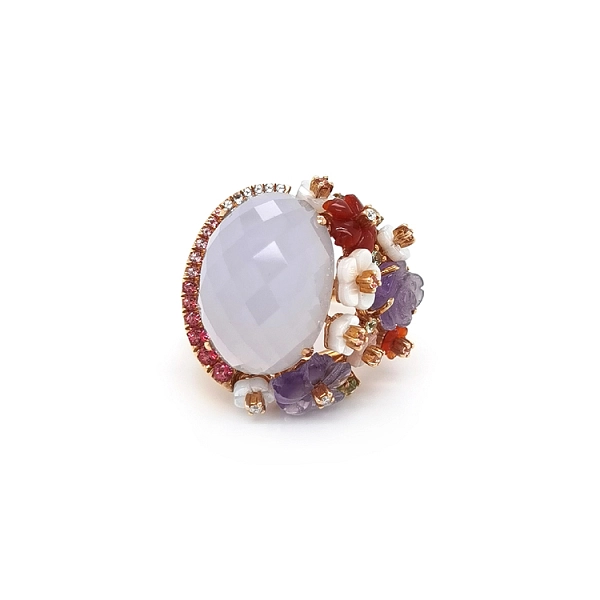 Goldring mit Diamanten und Halbedelsteinen