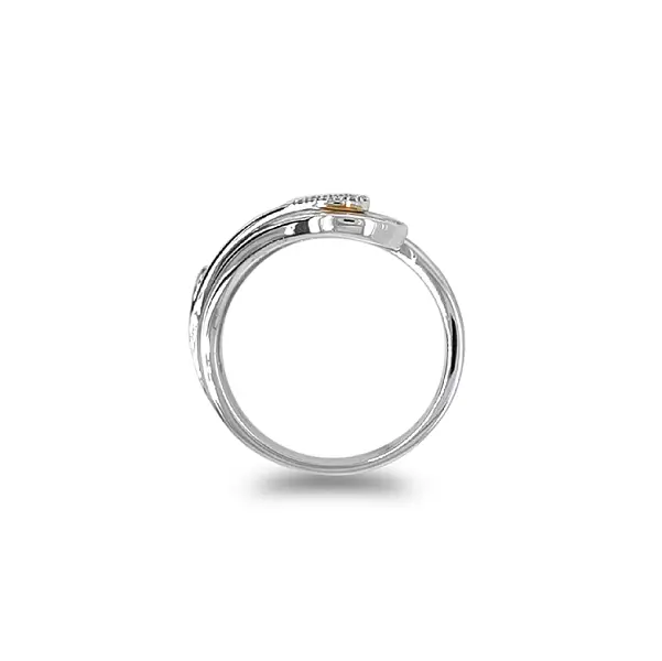 Goldring mit Diamanten