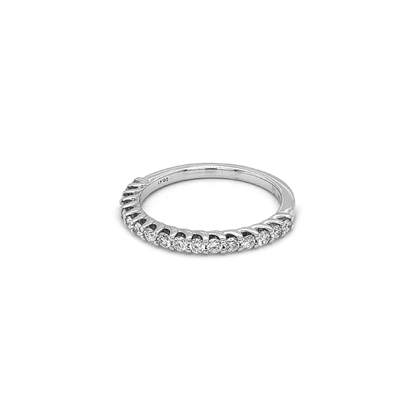 Goldring mit Diamanten