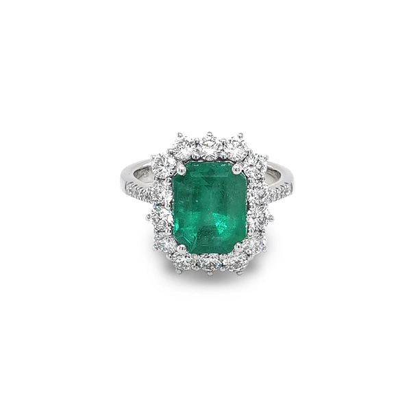 Goldring mit Smaragd und Diamanten