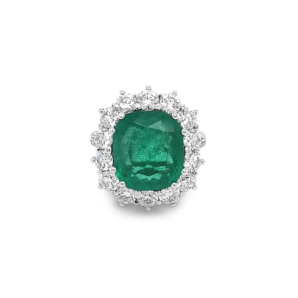 Goldring mit Smaragd und Diamanten