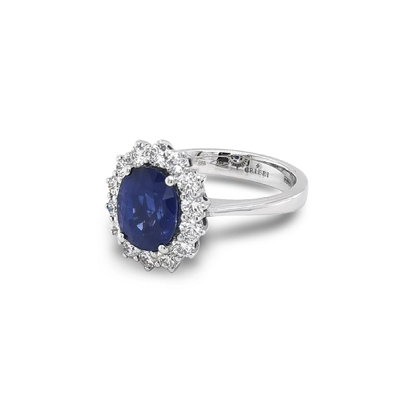 Goldring mit Saphir und Diamanten