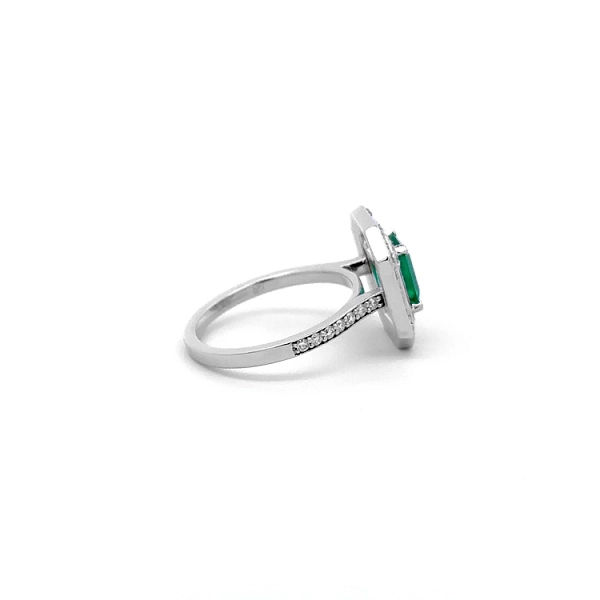 Goldring mit Smaragd und Diamanten