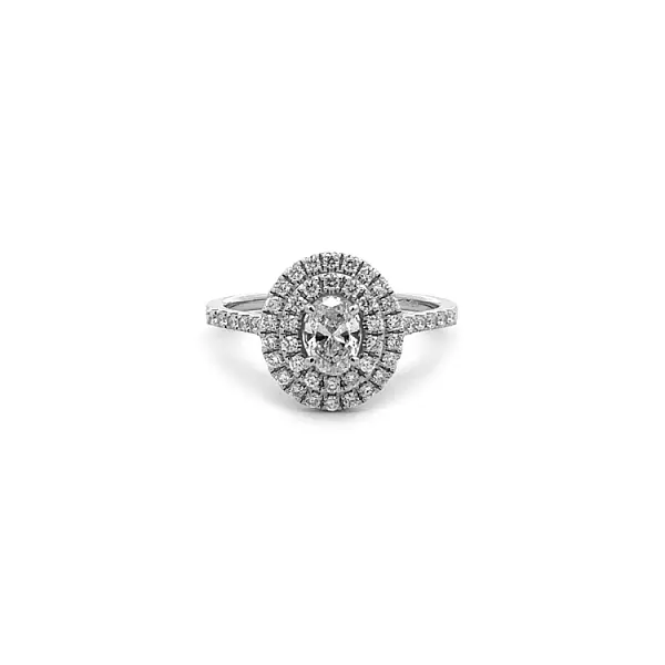 Goldring mit Diamanten