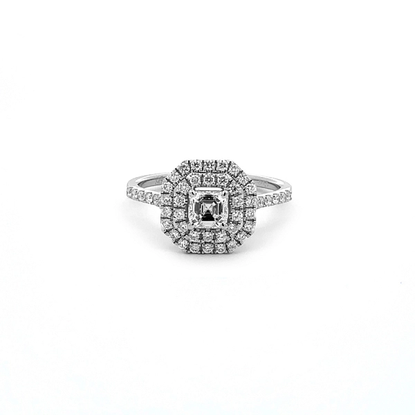 Goldring mit Diamanten