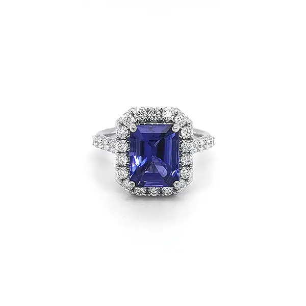 Goldring mit Tansanit und Diamanten