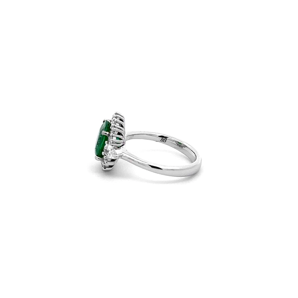 Goldring mit Smaragd und Diamanten