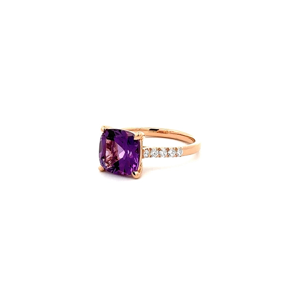 Goldring Amethyst und Diamanten