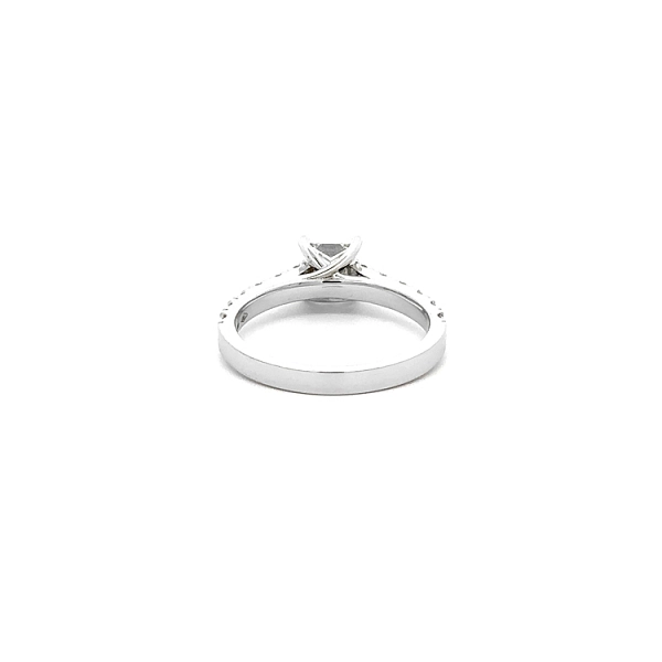 Gold Verlobungsring Diamanten