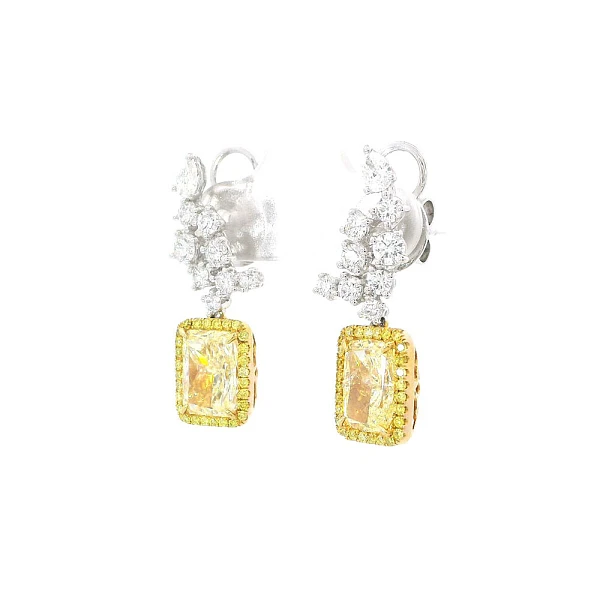 Gold-Ohrringe mit gelbem Fancy-Diamanten
