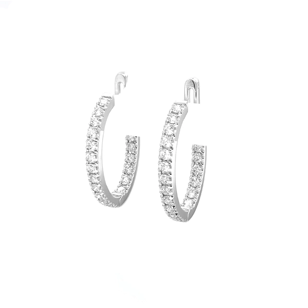 Runde Goldohrringe mit Diamanten
