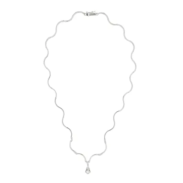 Gold-Halskette mit Diamanten