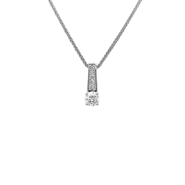 Gold-Anhänger mit Diamanten