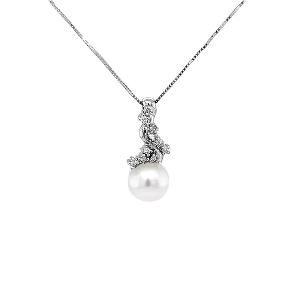 Gold-Anhänger mit Naturperle und Diamanten