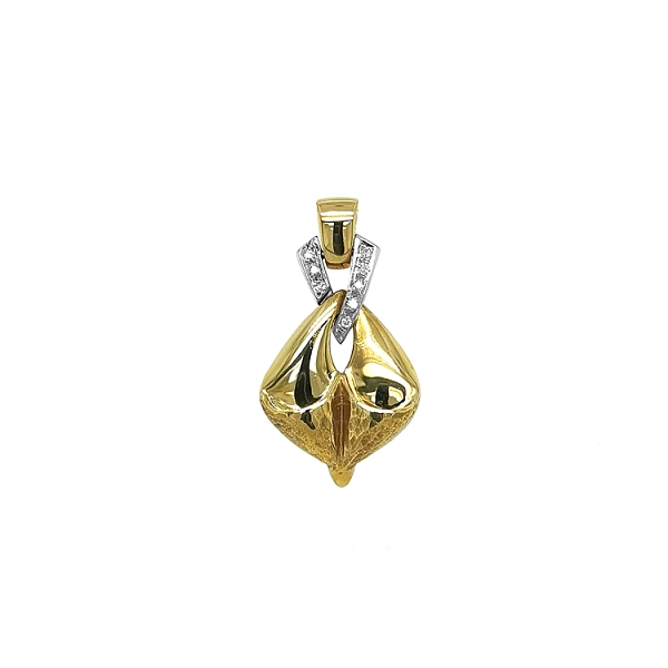Gold-Anhänger mit Diamanten