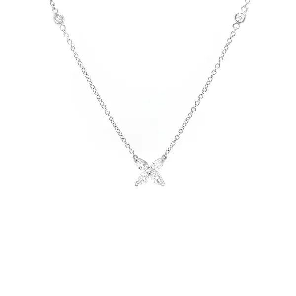 Goldanhänger mit Diamanten