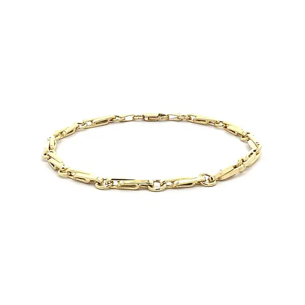 Goldarmband mit elegantem Kettendesign